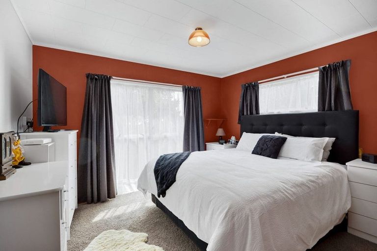 Photo of property in 48a Collins Street, Hawera, 4610