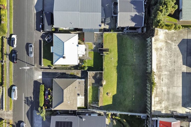 Photo of property in 94 Young Street, New Plymouth, 4310