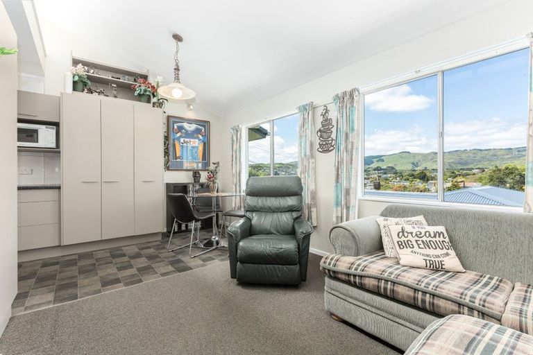 Photo of property in 1/71 Larsen Crescent, Tawa, Wellington, 5028