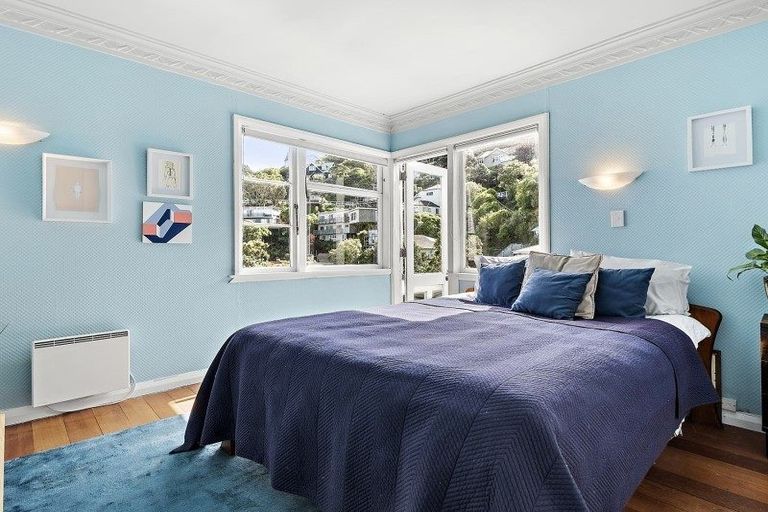 Photo of property in 100 Barnard Street, Wadestown, Wellington, 6012