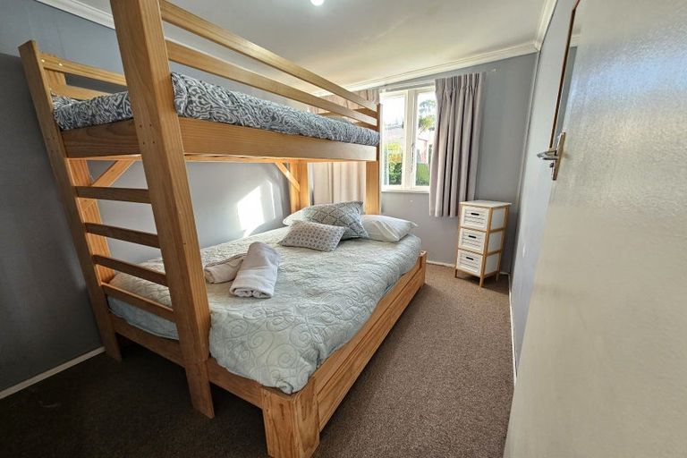 Photo of property in 7 Kowhai Street, Kaka Point, Balclutha, 9271