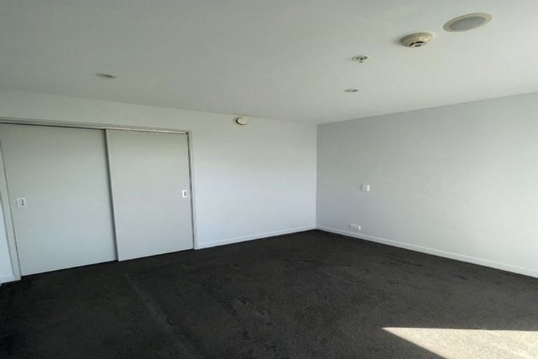Photo of property in Nouvo Apartments, 3a/21 Rugby Street, Mount Cook, Wellington, 6021