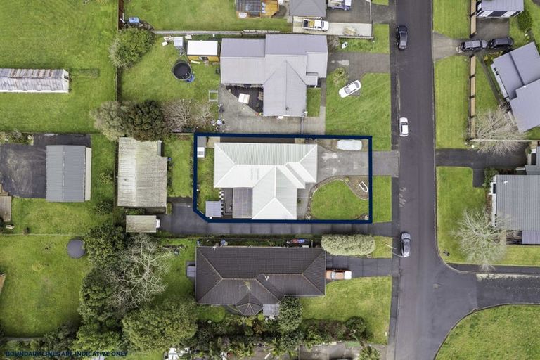 Photo of property in 1 Coolen Place, Tuakau, 2121