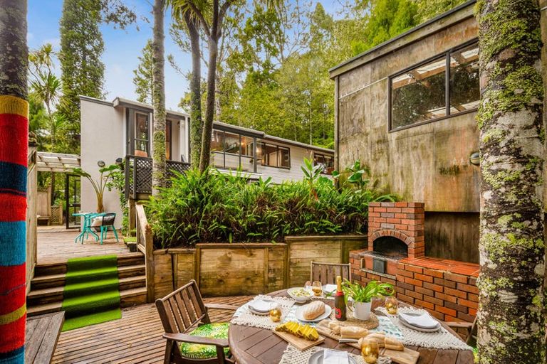 Photo of property in 66 Shetland Street, Glen Eden, Auckland, 0602