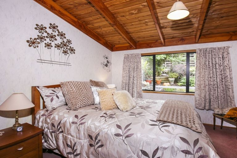 Photo of property in 55 Don Buck Road, Massey, Auckland, 0614