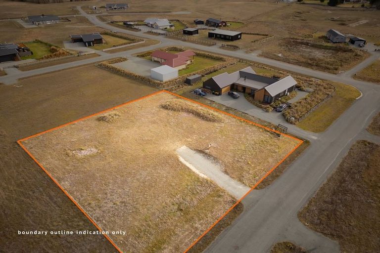 Photo of property in 15 Tussock Crescent, Twizel, 7901