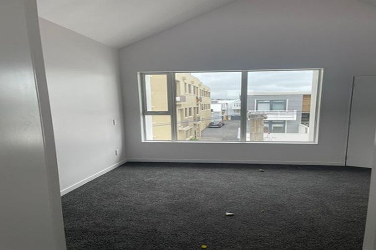 Photo of property in 5/30 Pirie Street, Mount Victoria, Wellington, 6011