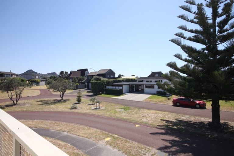 Photo of property in 8b Jacksons Claim, Pauanui, Hikuai, 3579