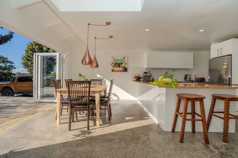 Photo of property in 121c Waimate North Road, Kerikeri, 0293