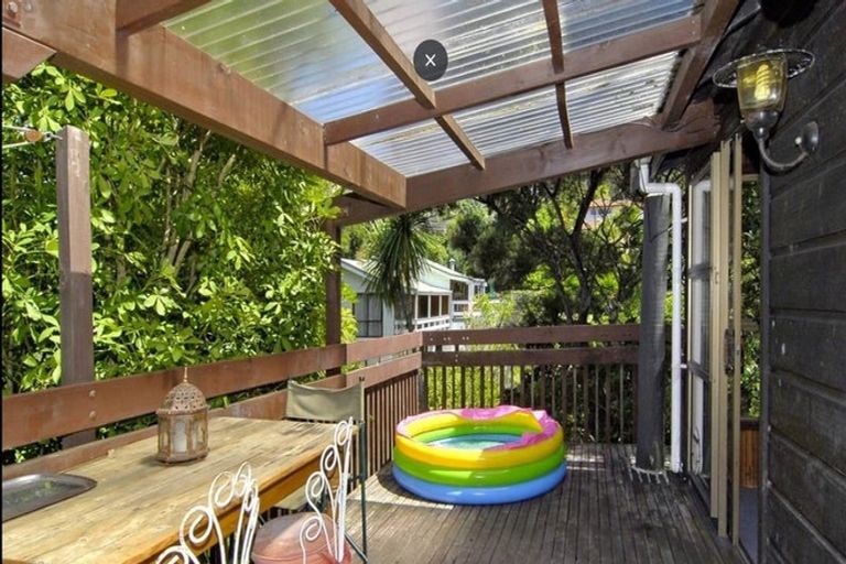 Photo of property in 13 Felstead Street, Birkenhead, Auckland, 0626