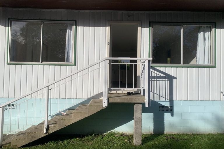 Photo of property in 8/66 Astley Avenue, New Lynn, Auckland, 0600