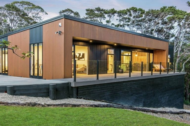 Photo of property in 131c Rosier Road, Glen Eden, Auckland, 0602