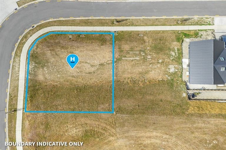 Photo of property in 9 Simpson Crescent, Wanaka, 9305