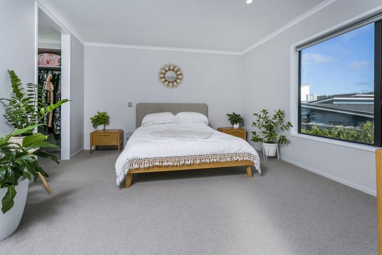 Photo of property in 26 Spotted Dove Road, Hobsonville, Auckland, 0616