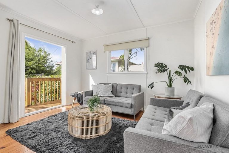 Photo of property in 35 Metcalfe Road, Ranui, Auckland, 0612