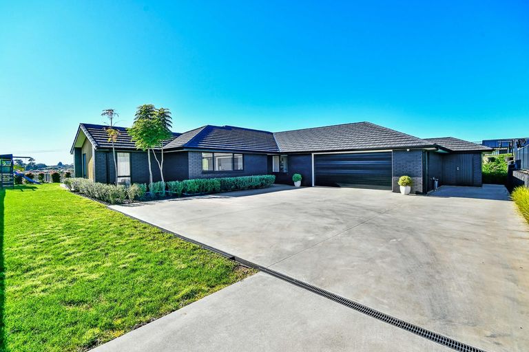 Photo of property in 29 Trevor Mcmiken Drive, Patumahoe, Pukekohe, 2679