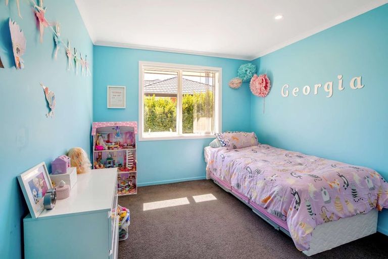 Photo of property in 12 Colebrook Drive, Rolleston, 7614