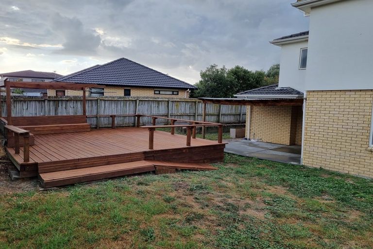 Photo of property in 37 Innisowen Place, Flat Bush, Auckland, 2019