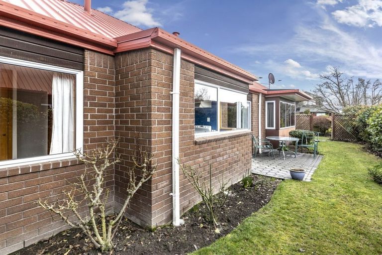 Photo of property in 1/175 Hawthornden Road, Avonhead, Christchurch, 8042