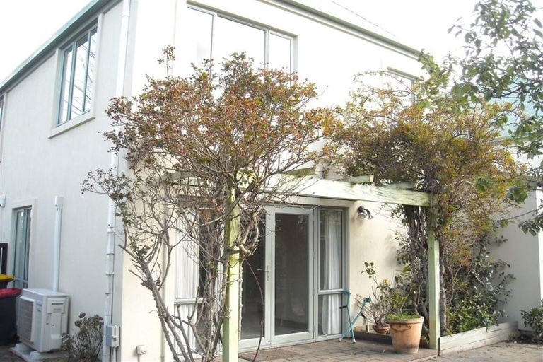 Photo of property in 1/61 Champion Street, Edgeware, Christchurch, 8013