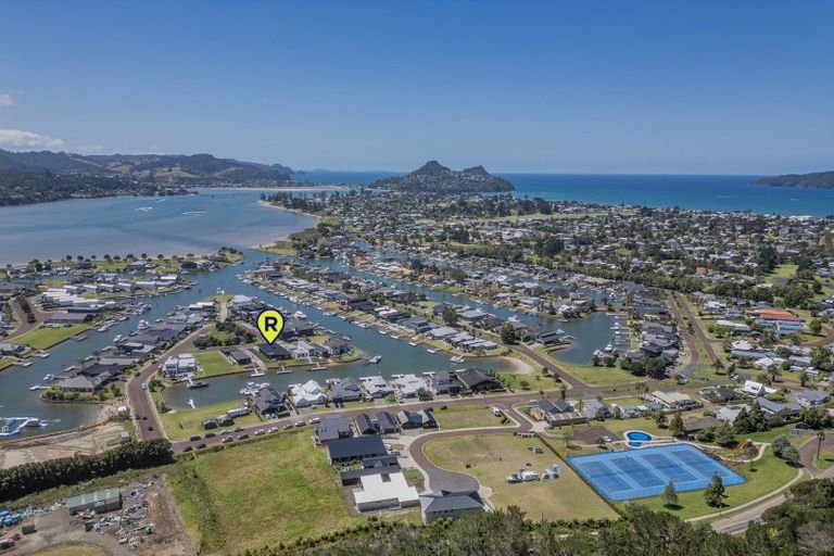 Photo of property in 133 Motu Grande, Pauanui, Hikuai, 3579