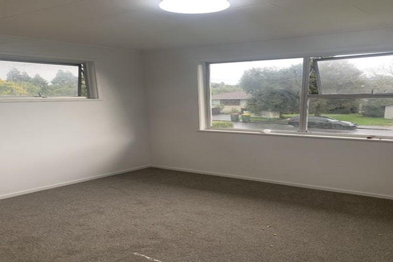 Photo of property in 50 Hellyers Street, Birkdale, Auckland, 0626
