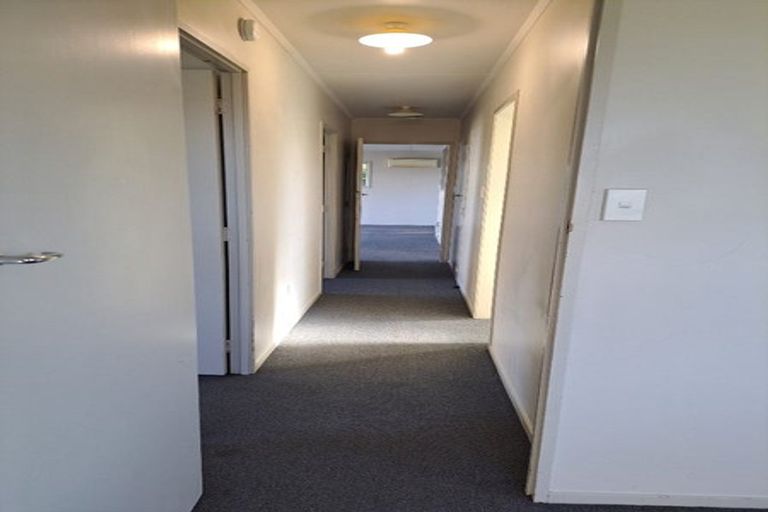 Photo of property in 11 Mcshane Street, Pukekohe, 2120