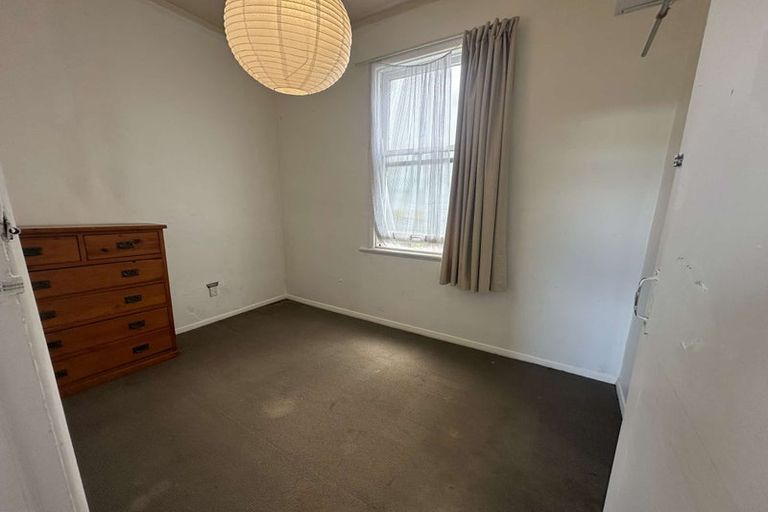 Photo of property in 122 Wallace Street, Mount Cook, Wellington, 6021