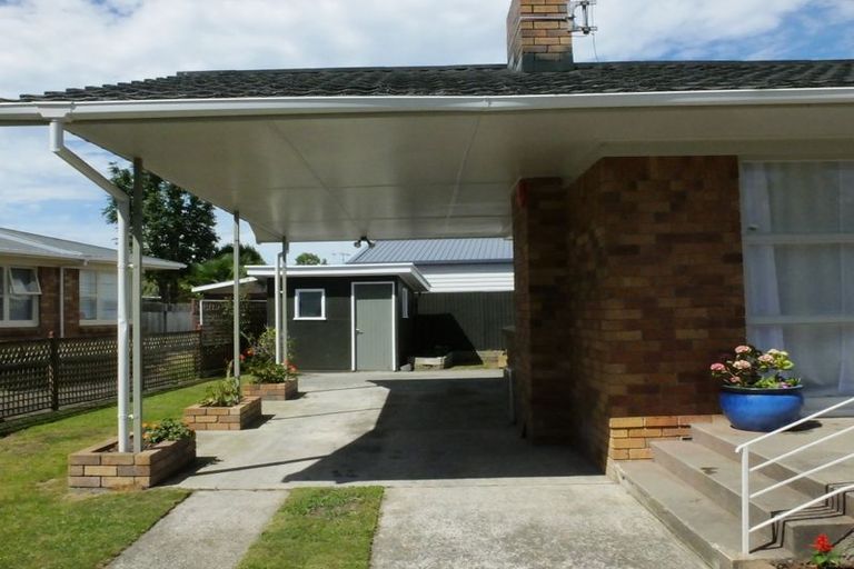 Photo of property in 19 Oban Avenue, Glenview, Hamilton, 3206