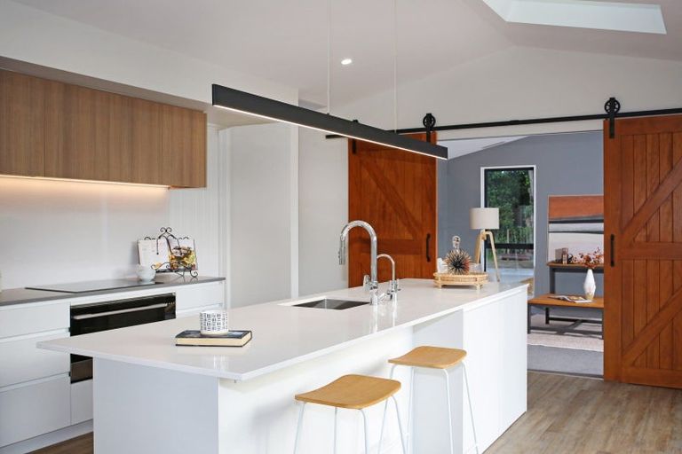 Photo of property in 6 Will Cooper Way, Tuakau, 2121