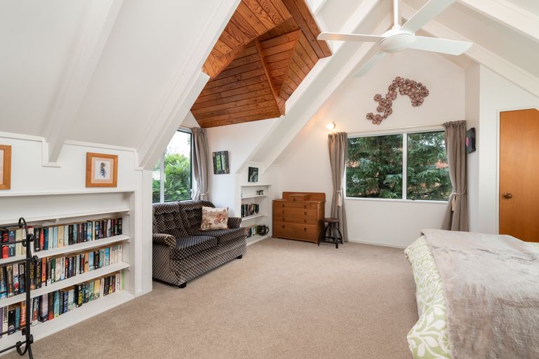 Photo of property in 71 Osprey Drive, Welcome Bay, Tauranga, 3112