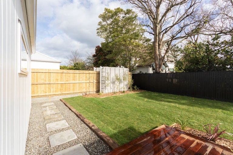 Photo of property in 42b Batt Street, West End, Palmerston North, 4410
