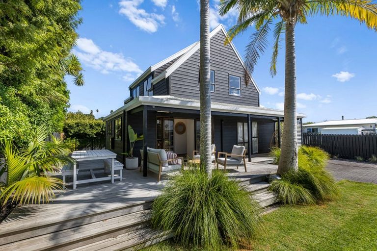 Photo of property in 44b Walton Street, Red Beach, 0932