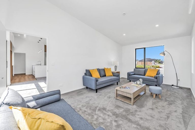 Photo of property in 12 Steggall Road, Rangiora, 7400