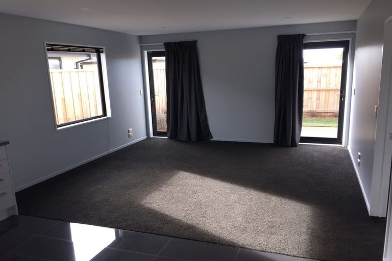 Photo of property in 63 Faringdon Boulevard, Rolleston, 7615