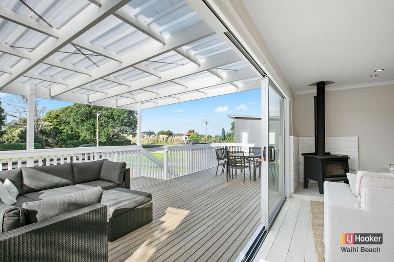 Photo of property in 94a Seaforth Road, Waihi Beach, 3611