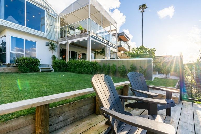 Photo of property in 1/53 Rosario Crescent, Red Beach, 0932