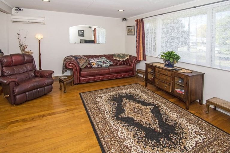 Photo of property in 11 Huia Street, Masterton, 5810