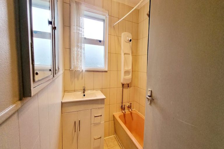 Photo of property in 29 Forbes Road, Favona, Auckland, 2024