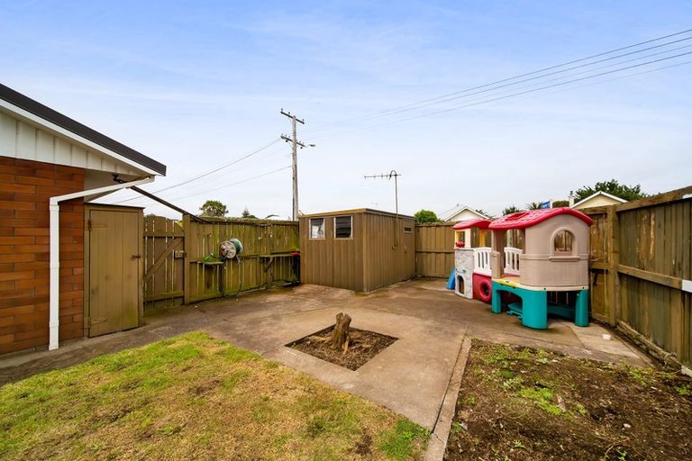 Photo of property in 39 Waihi Road, Hawera, 4610