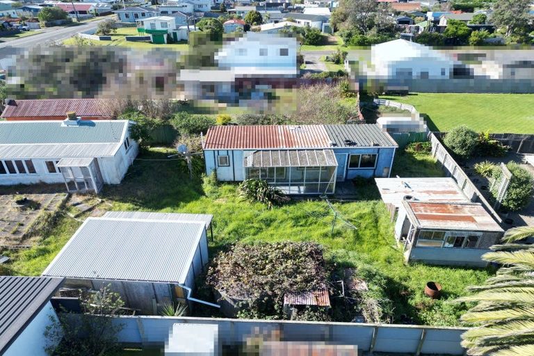 Photo of property in 94 Seabury Avenue, Foxton Beach, Foxton, 4815