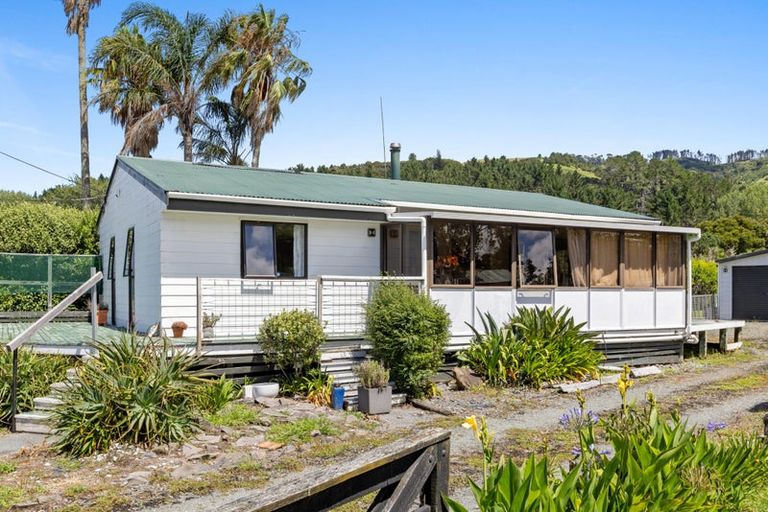 Photo of property in 1005 Pakiri Road, Pakiri, Wellsford, 0972