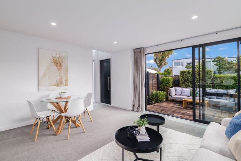 Photo of property in 54 Dover Street, St Albans, Christchurch, 8014