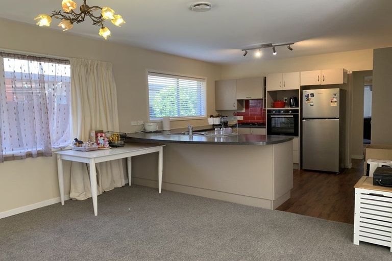 Photo of property in 46 Bryndwr Road, Fendalton, Christchurch, 8052