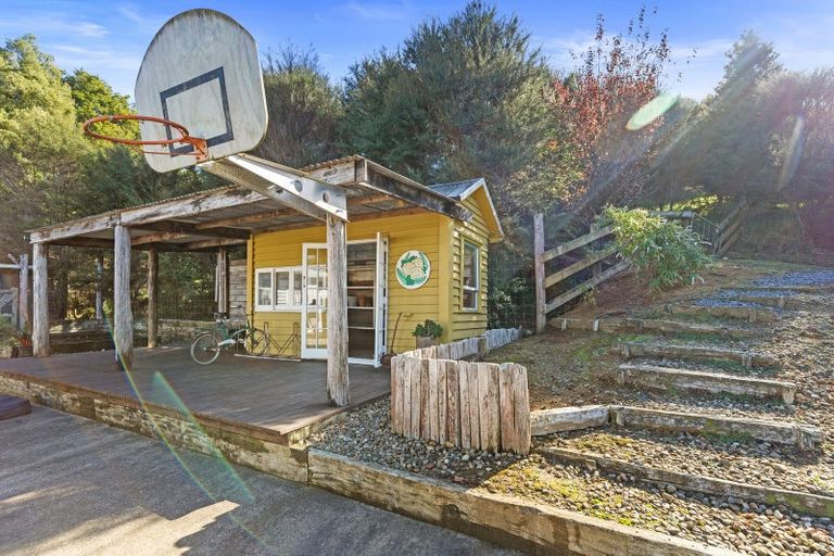 Photo of property in 99 Otonga Valley Road, Raglan, 3295