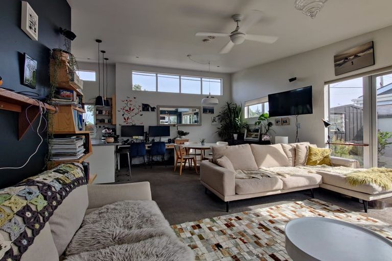 Photo of property in 17 Kedah Street, Miramar, Wellington, 6022