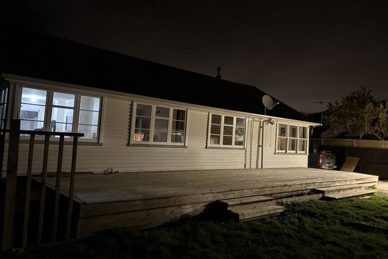 Photo of property in 19 Westcott Street, Dallington, Christchurch, 8061