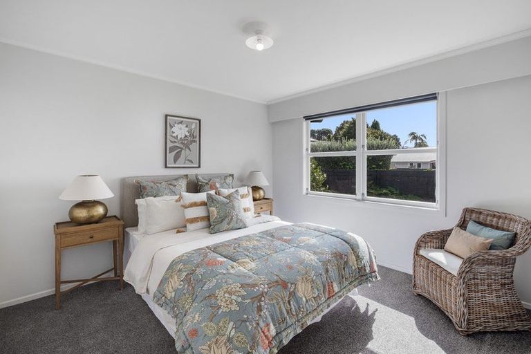 Photo of property in 8a Queen Road, Bellevue, Tauranga, 3110