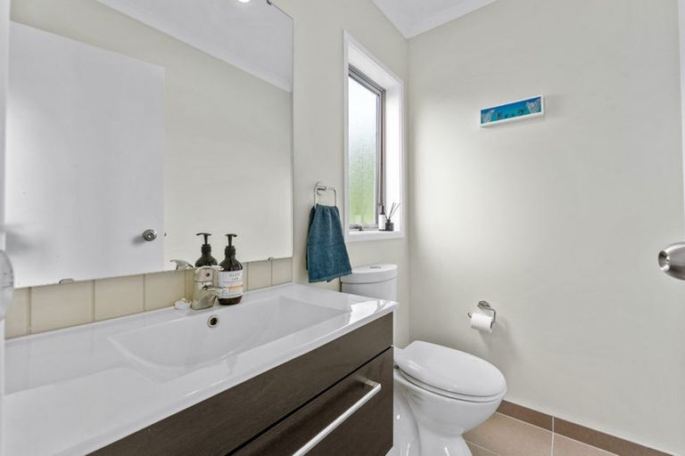 Photo of property in 15 Lester Street, Hobsonville, Auckland, 0616