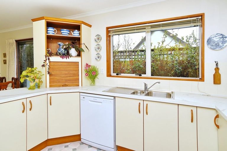 Photo of property in 10b Goodwood Close, Rangiora, 7400